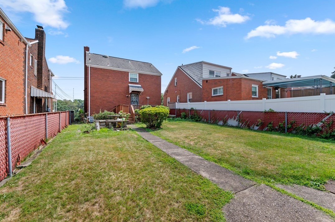 621 Bigelow St, Pittsburgh, PA 15207