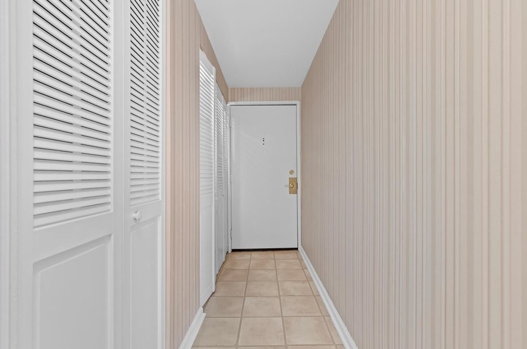 1500 Cochran Rd #908, Pittsburgh, PA 15243