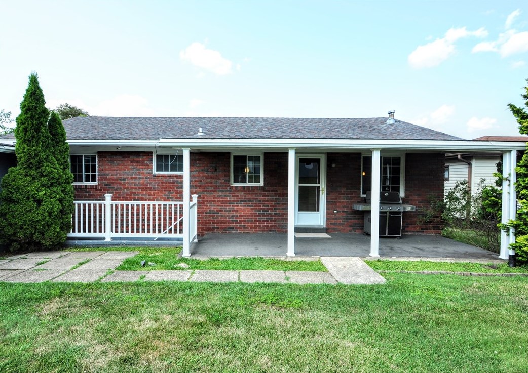 405 Grandview Ave, Monongahela, PA 15063