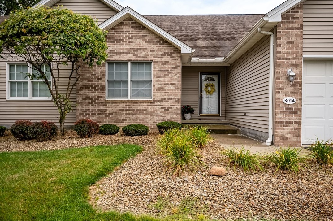 3014 Kaitlin Ct, Hermitage, PA 16148