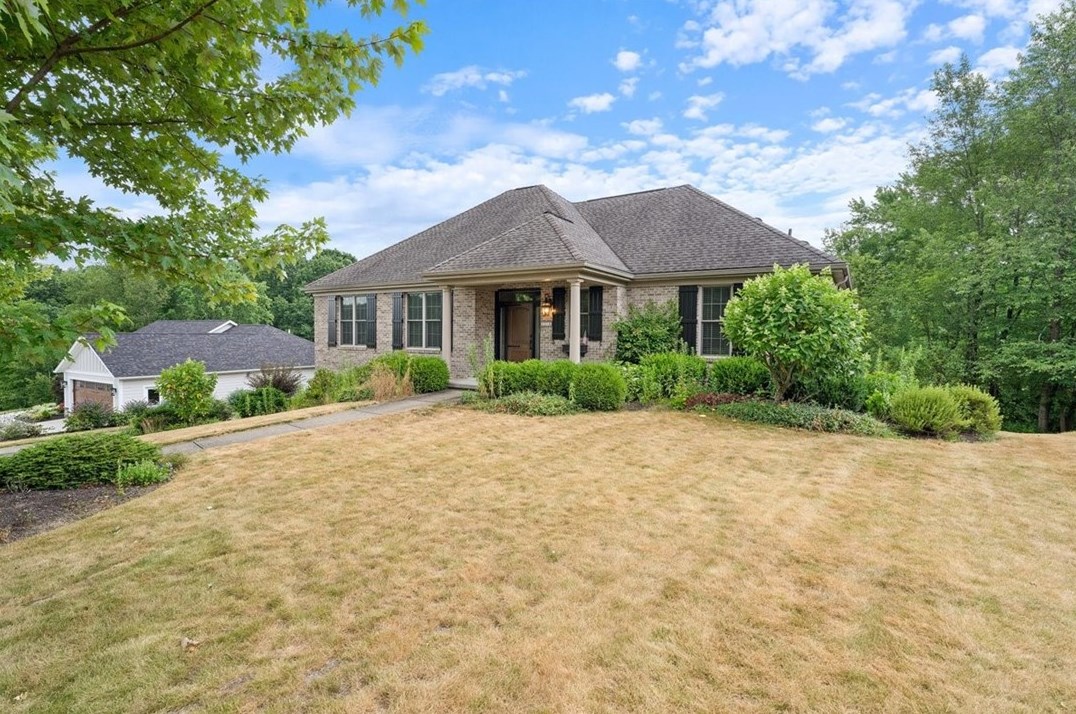 2218 Shannon Mills Dr, Renfrew, PA 16053