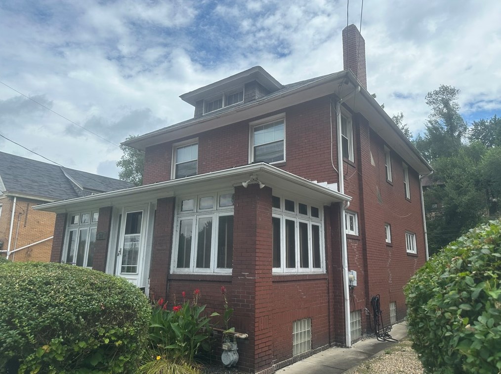 564 Ardmore Blvd, Pittsburgh, PA 15221