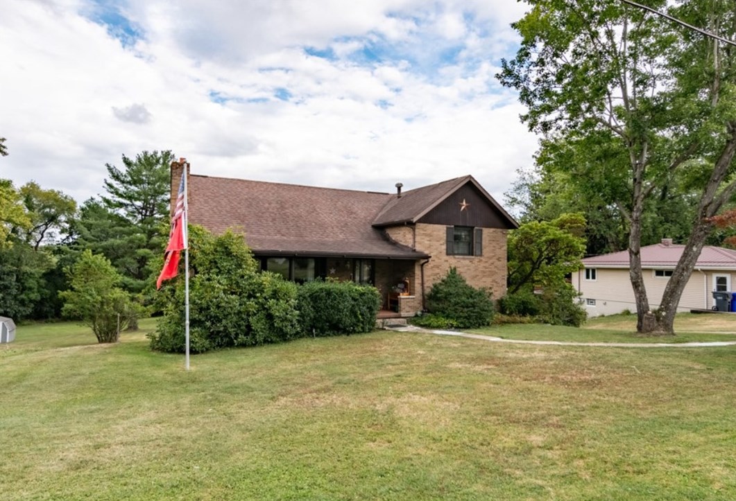 218 Ralston Rd, Sarver, PA 16055-9309