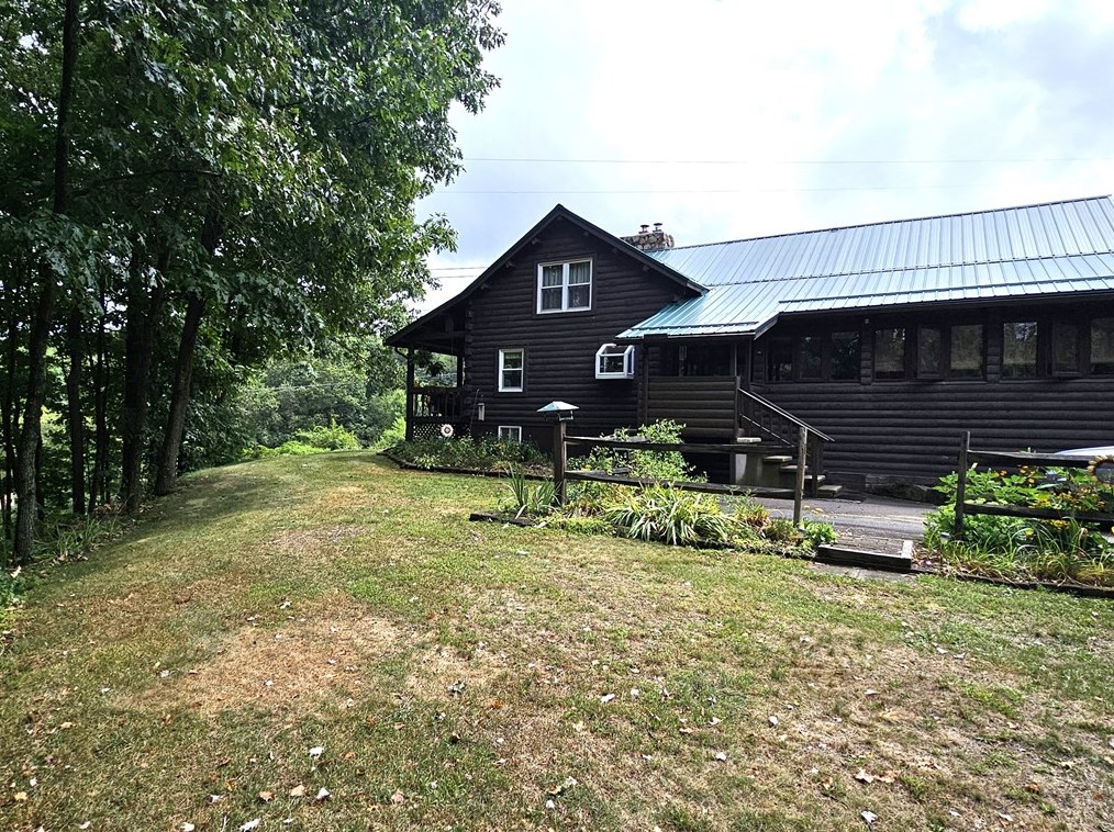 410 Sleepy Hollow Rd, Kittanning, PA 16201