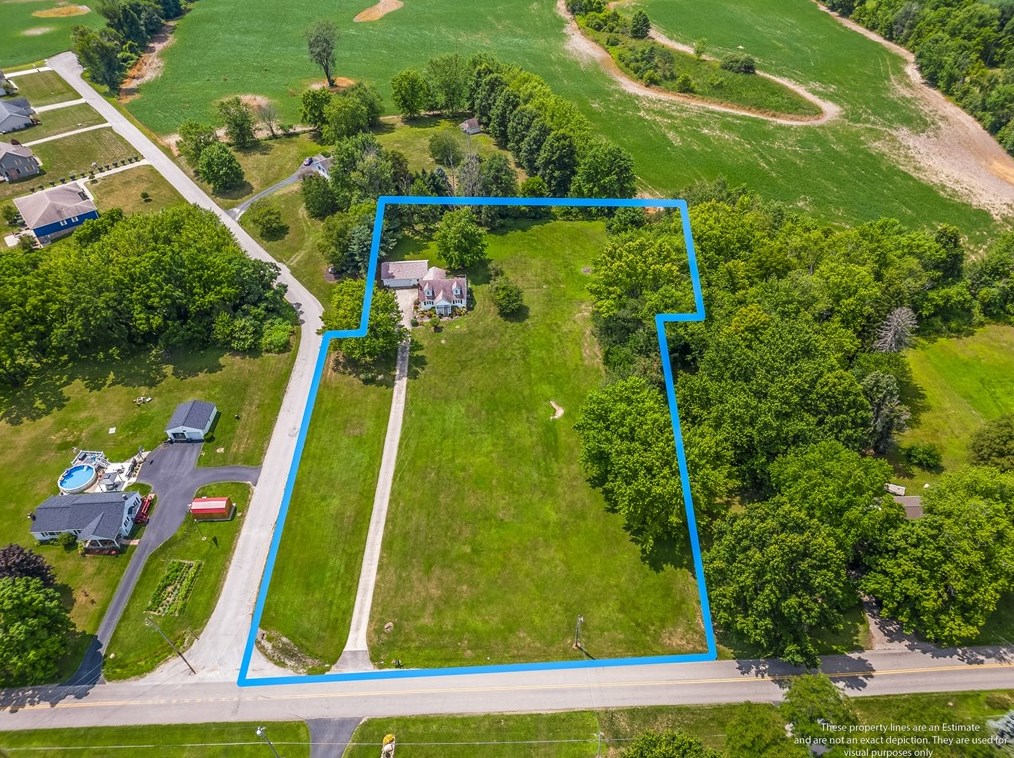 970 Cleland Mill Rd, New Castle, PA 16102
