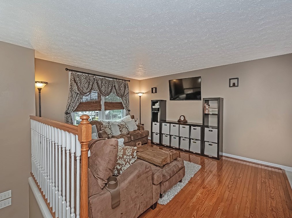 502 Somerset Dr, Cranberry Township, PA 16066