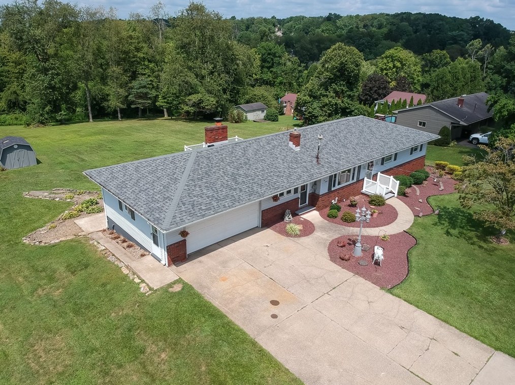 1012 Richview, New Castle, PA 16101
