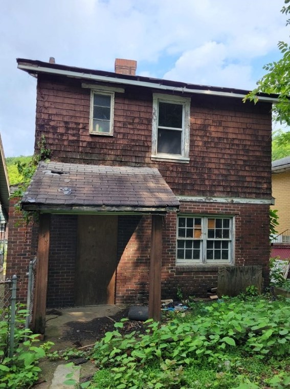 1712 Laporte St, Pittsburgh, PA 15206