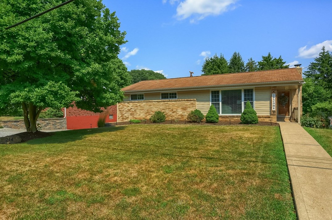 214 Richard Dr, Glenshaw, PA 15116