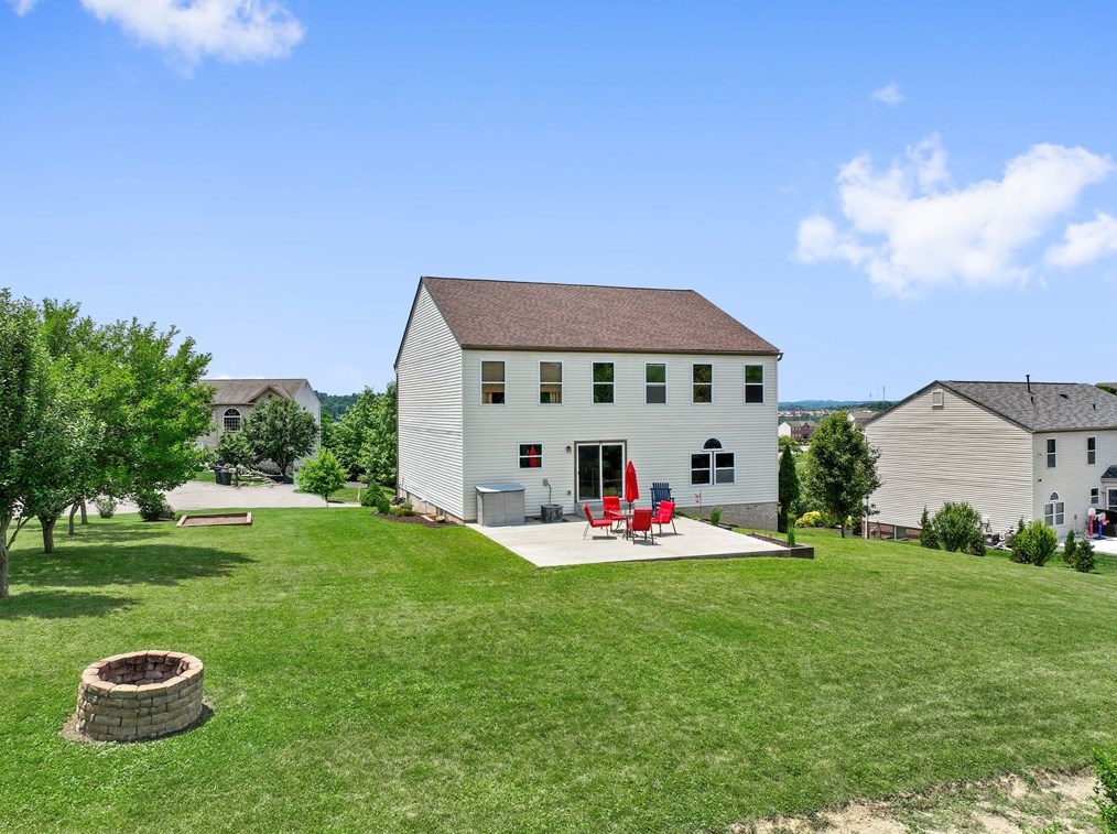 520 Potomac Dr South, Washington, PA 15301