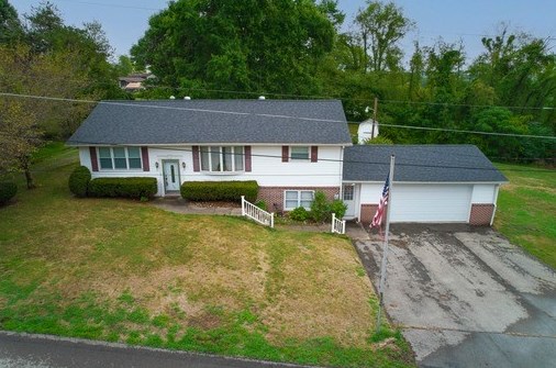 118 Sherwood Dr, Kittanning, PA 16201