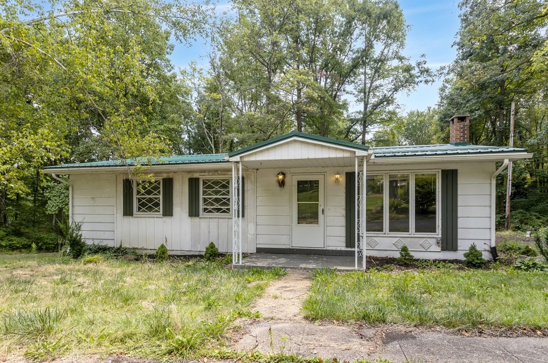 1598 Route 553 Hwy, Penn Run, PA 15765