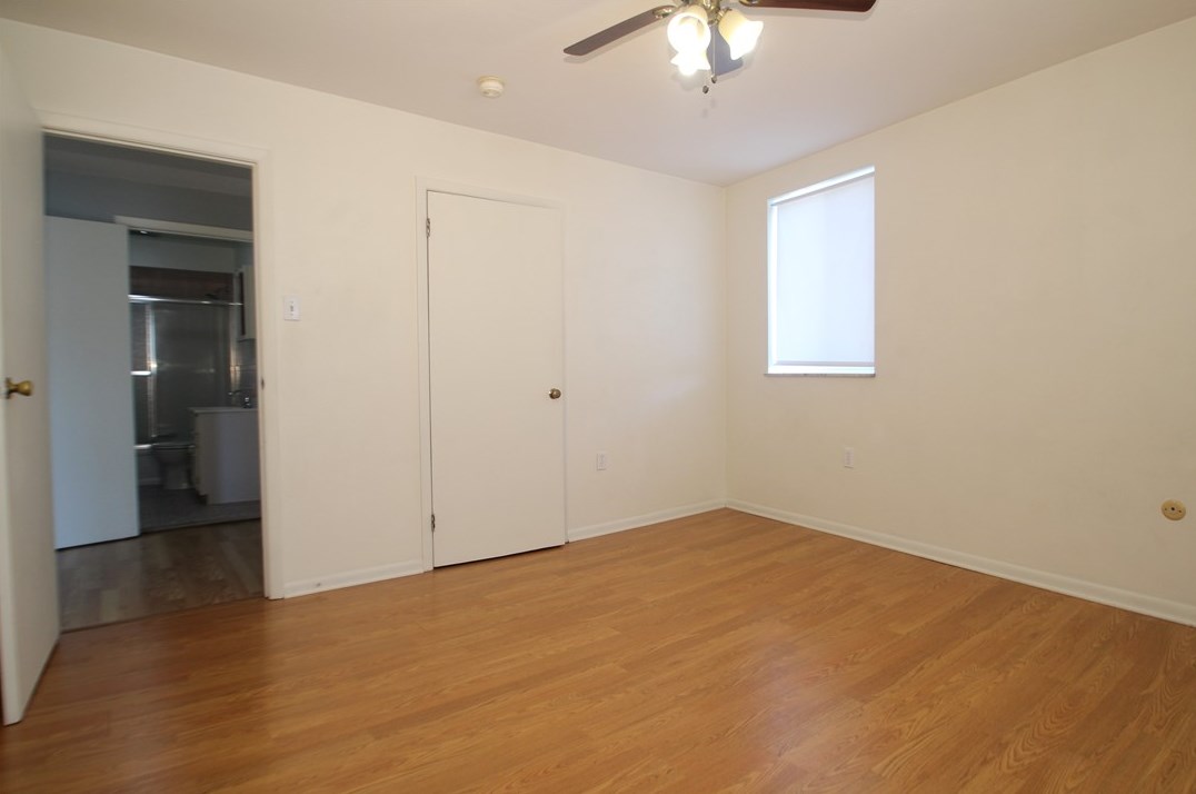 215 Ella St, Pittsburgh PA  15224-1807 exterior