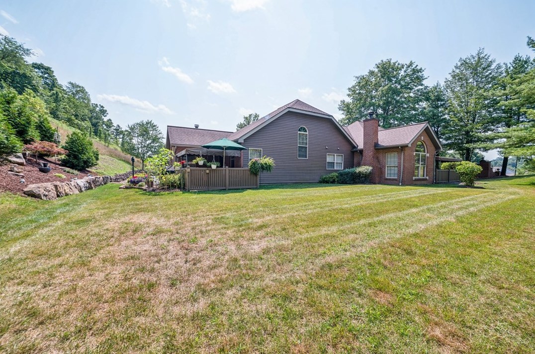 1201 Murry Chase Ln, Murrysville, PA 15668