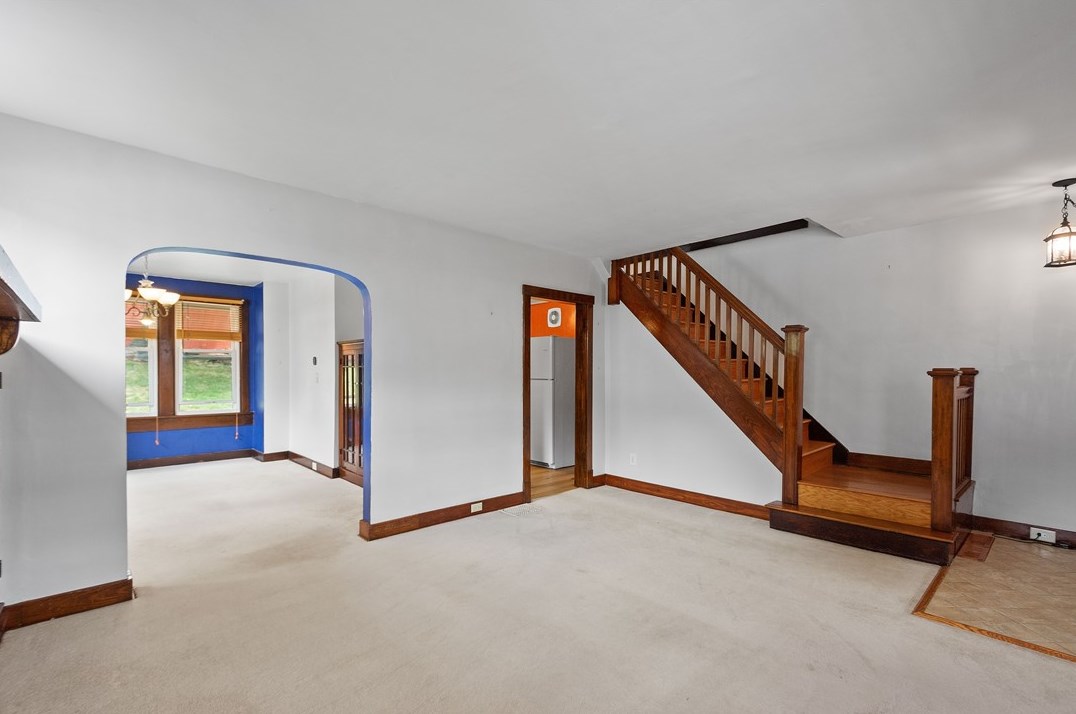 1340 Arkansas Ave, Pittsburgh PA  15216-2606 exterior