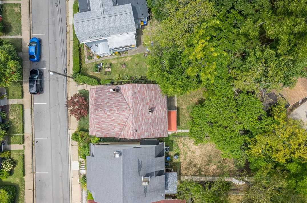 1340 Arkansas Ave, Pittsburgh PA  15216-2606 exterior