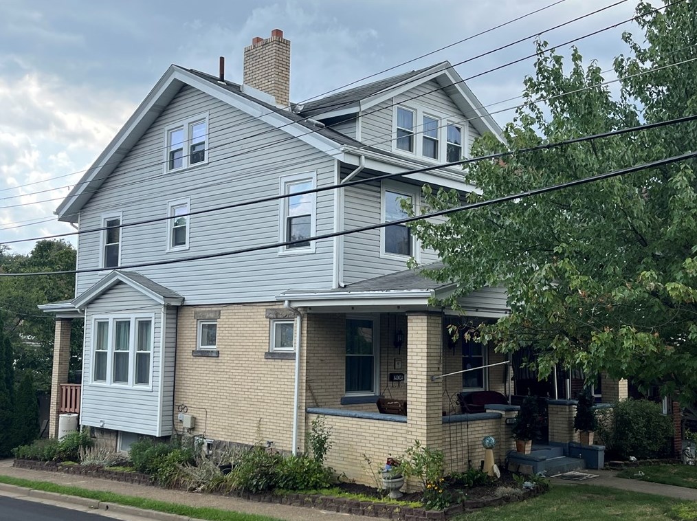 1101 Peermont Ave, Pittsburgh, PA 15216-2213