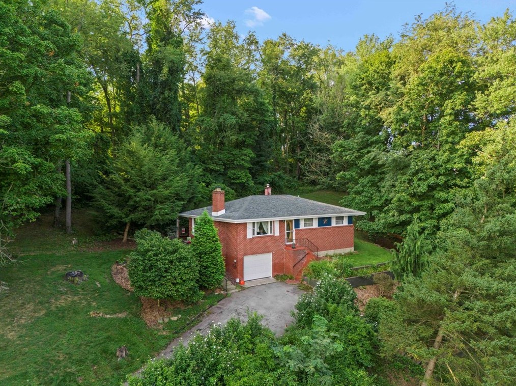 1450 Hudak Hill Rd South, Washington, PA 15301