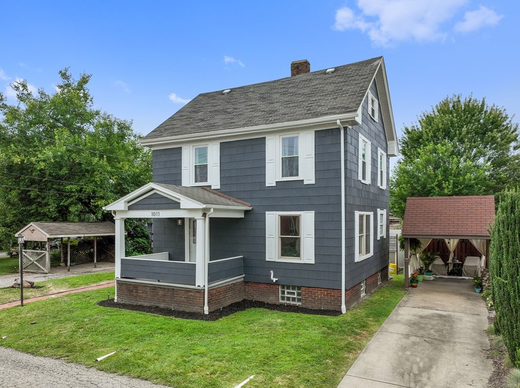 1011 Wilson St, New Brighton, PA 15066