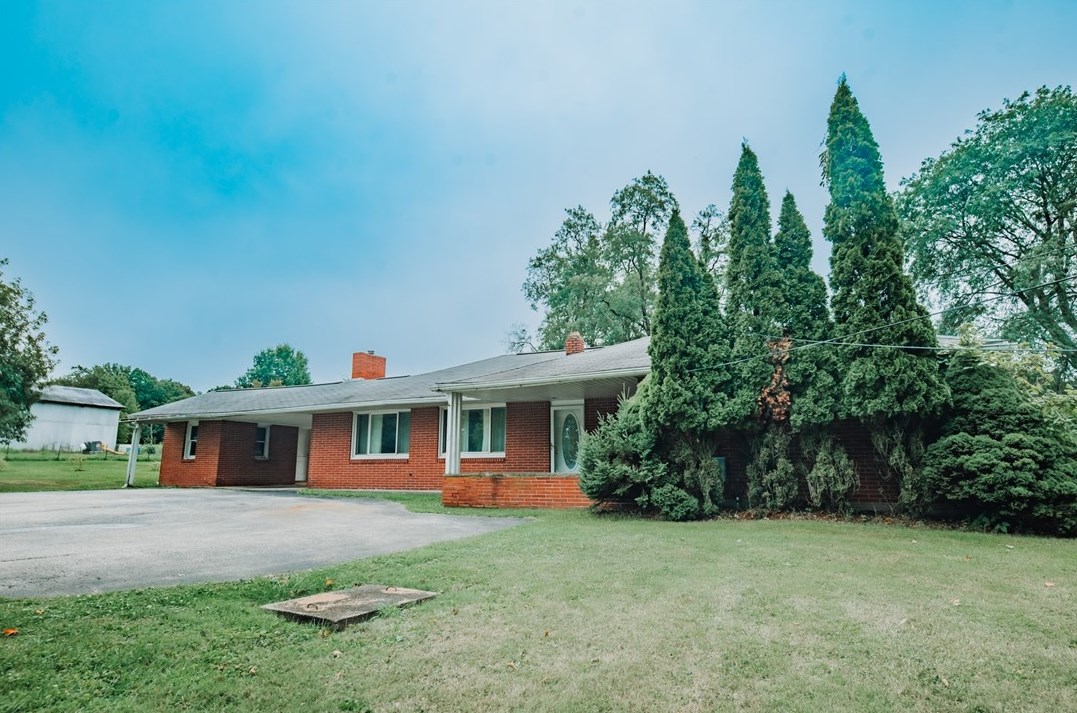1645 State Route 56, Spring Church, PA 15686
