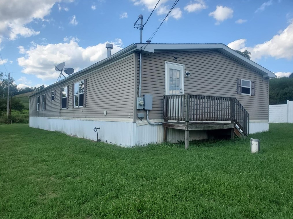 256 Gastown Rd, Shelocta, PA 15774