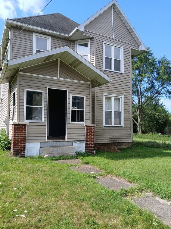 382 Orchard St, Hermitage, PA 16146