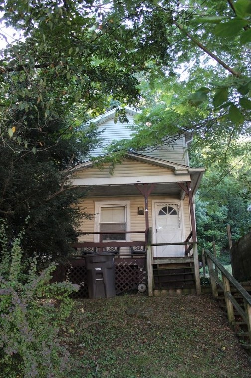 1160 Oakmont Ave, Oakmont, PA 15139