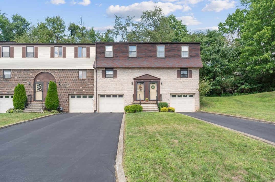 5055 Harvest Ln, Gibsonia, PA 15044