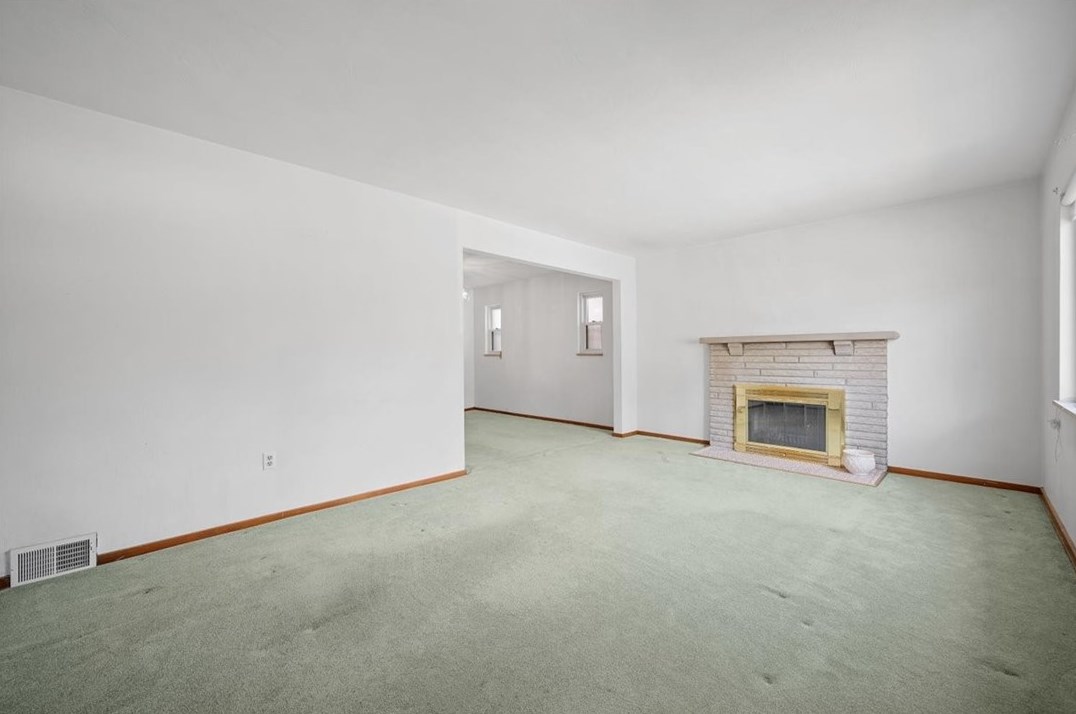 55 S Bryant Ave, Pittsburgh, PA 15202