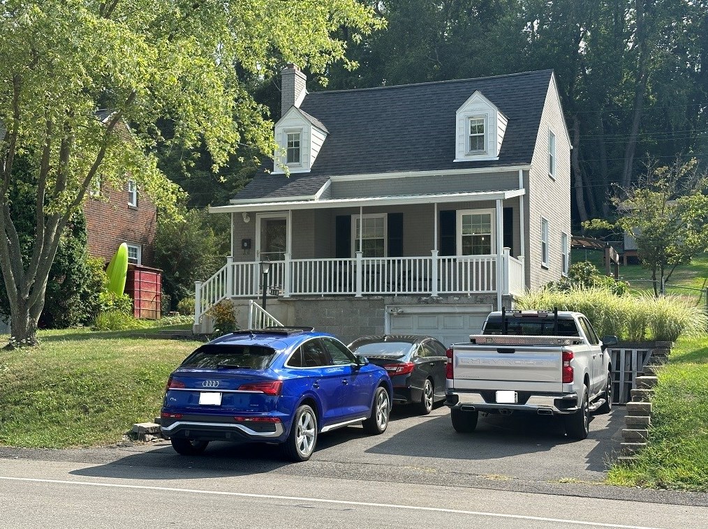 318 Vanadium Rd, Pittsburgh, PA 15243