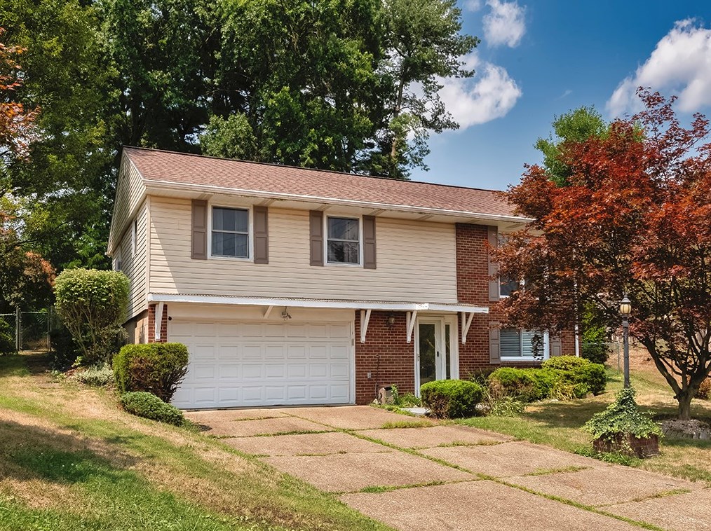 570 Greenfield Ct, North Huntingdon, PA 15642