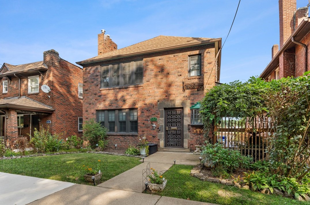 537 S Braddock Ave, Pittsburgh, PA 15221