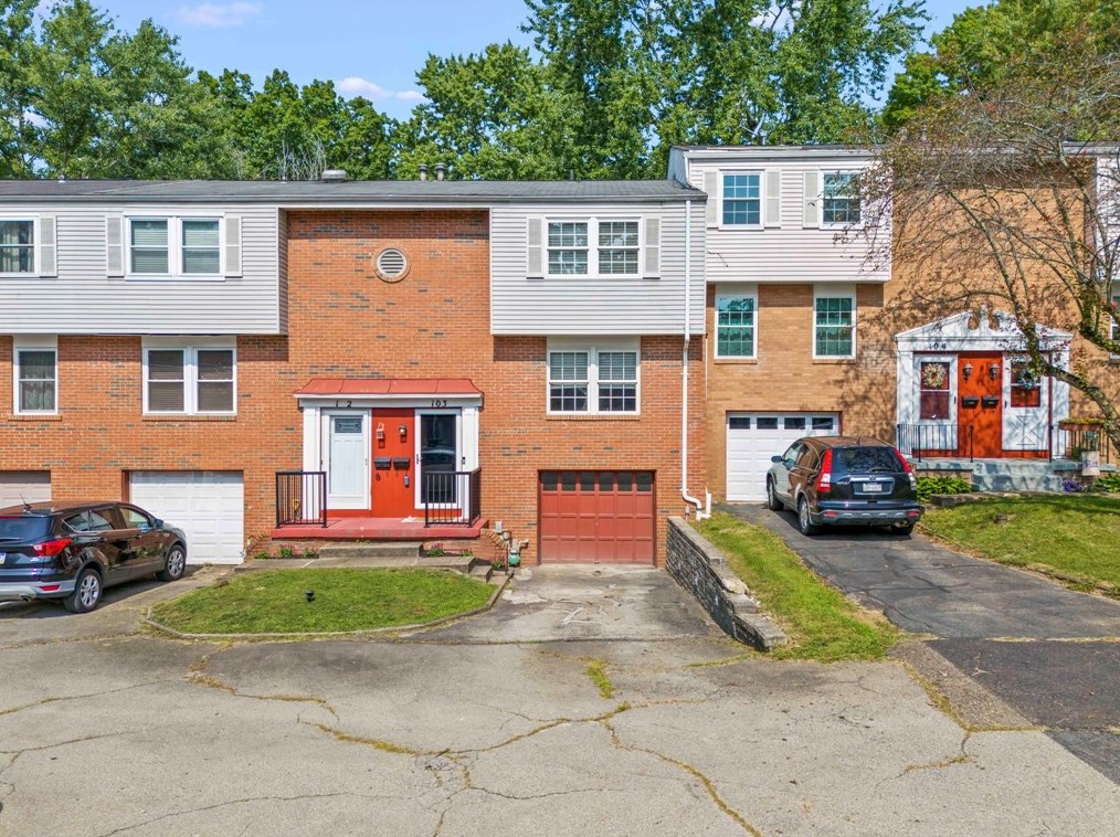 103 Hickory Cir North, Canonsburg, PA 15317