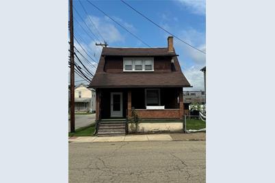 401 6th St, New Brighton, PA 15066 - Photo 1