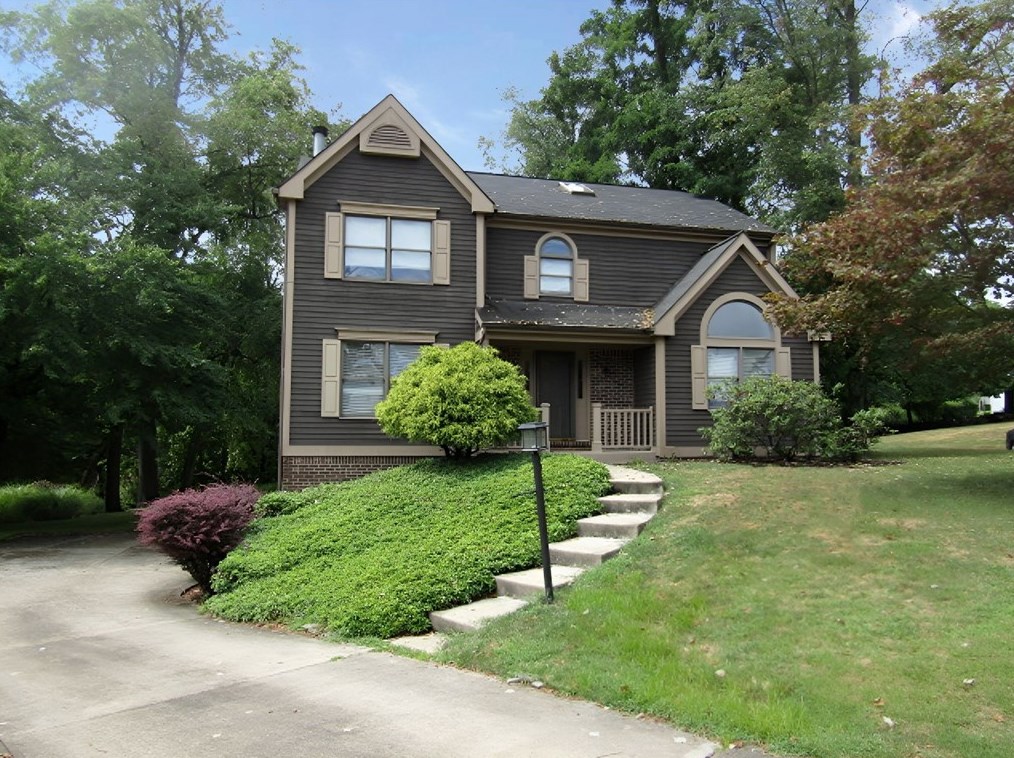 110 Red Oak Ct, Pittsburgh, PA 15237