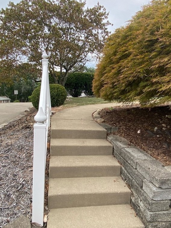 2898 Cedar St, Bethel Park, PA 15102