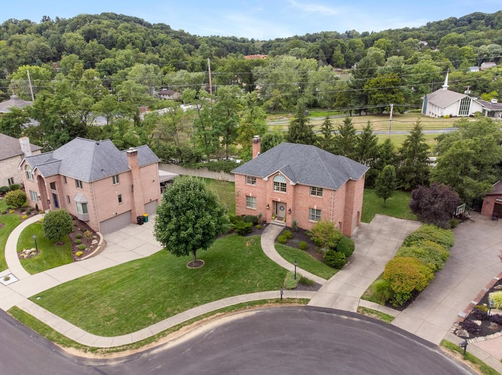 5007 Essex Ct, Pittsburgh, PA 15237