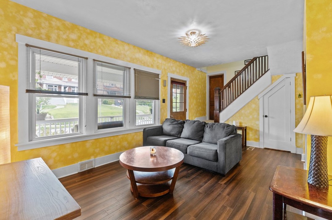 1321 State Ave, Moon Twp PA  15108-2048 exterior