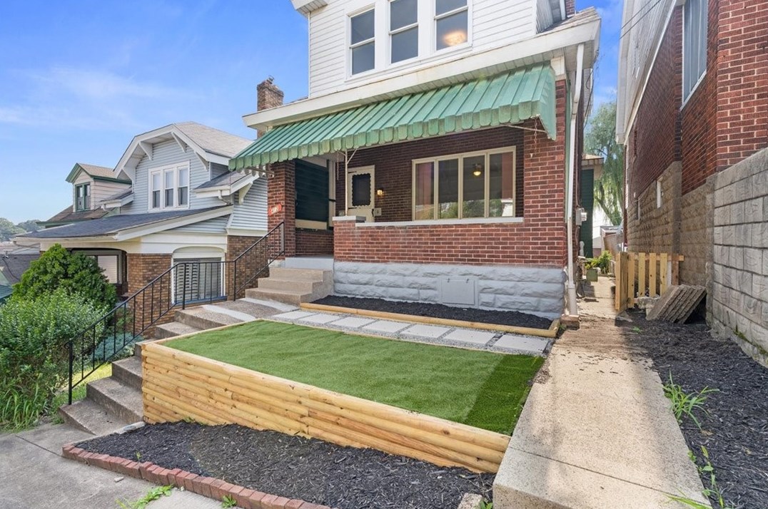 412 Carl St, Pittsburgh, PA 15210