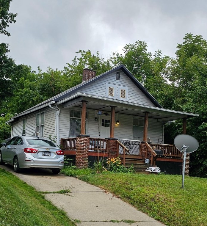 620 E Reynolds St, New Castle, PA 16101