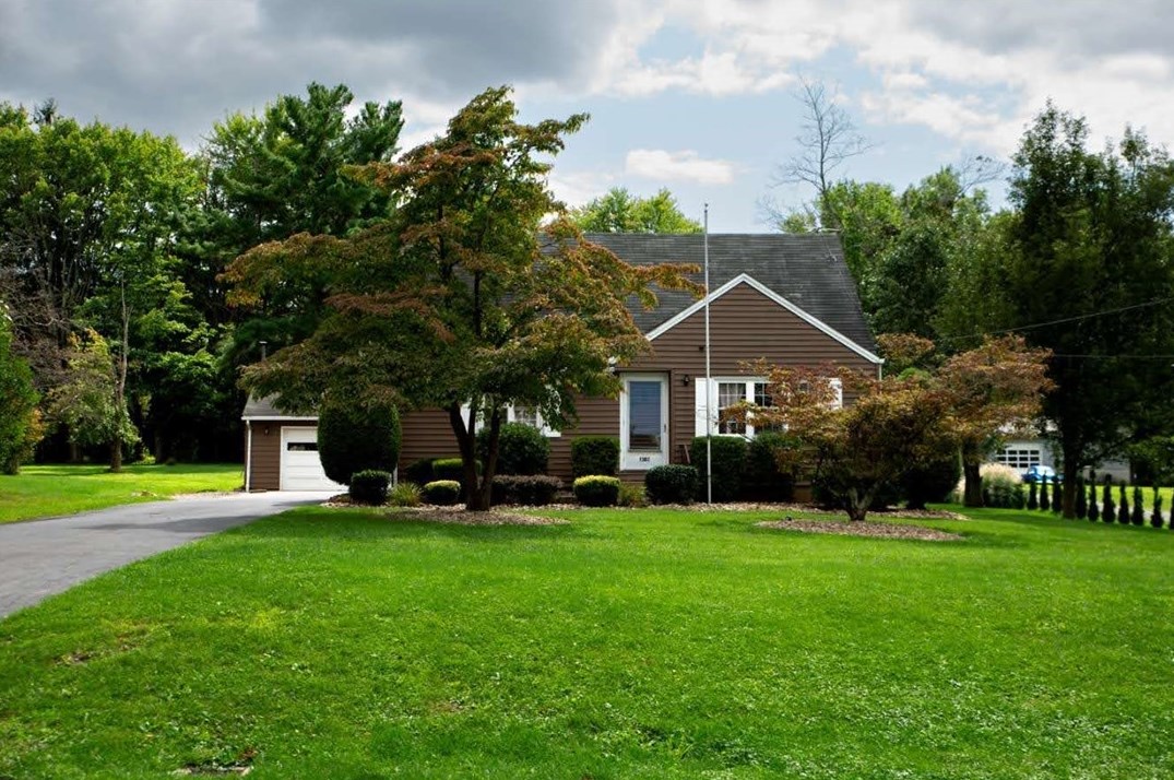 1302 Old Princeton Rd, New Castle, PA 16101