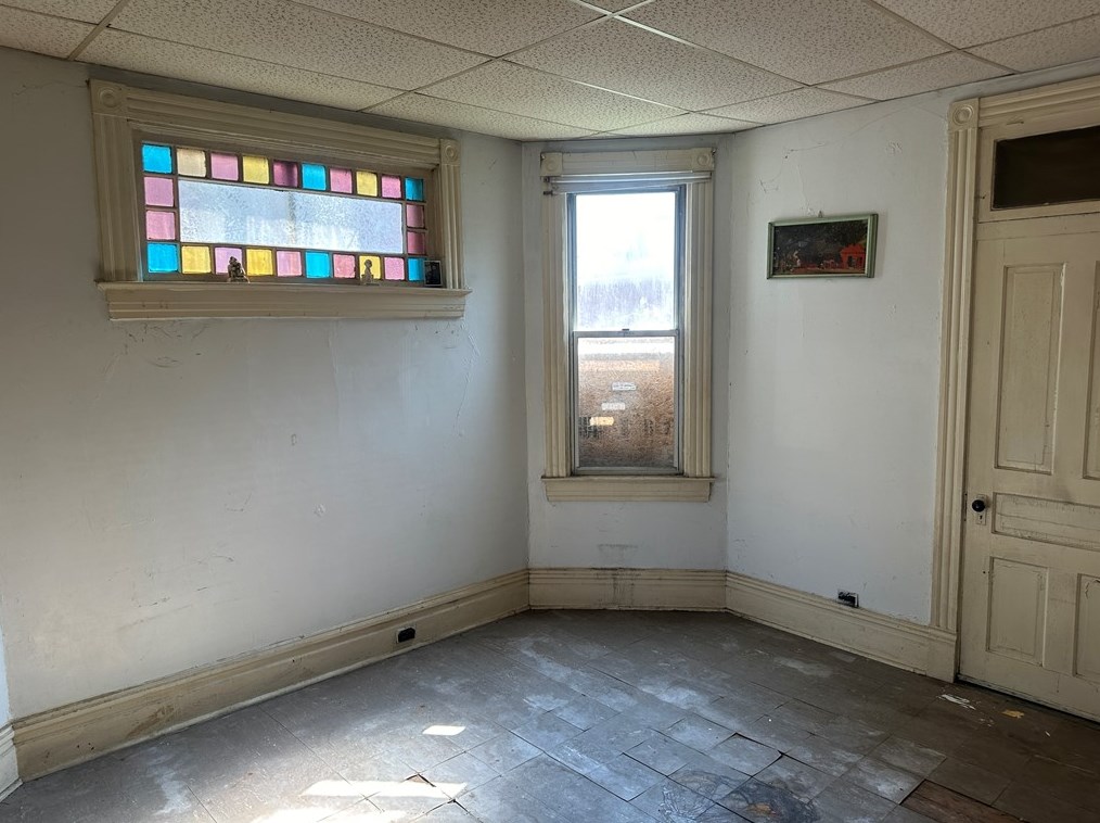 310 Monongahela Ave, Glassport, PA 15045-1440
