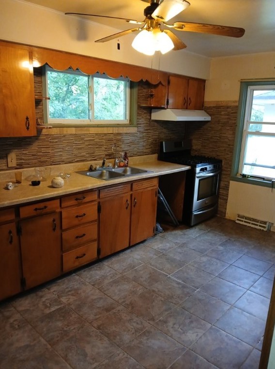 660 Methodist Rd, Greenville, PA 16125