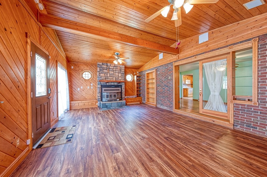 316 Gudekunst, Zelienople, PA 16063