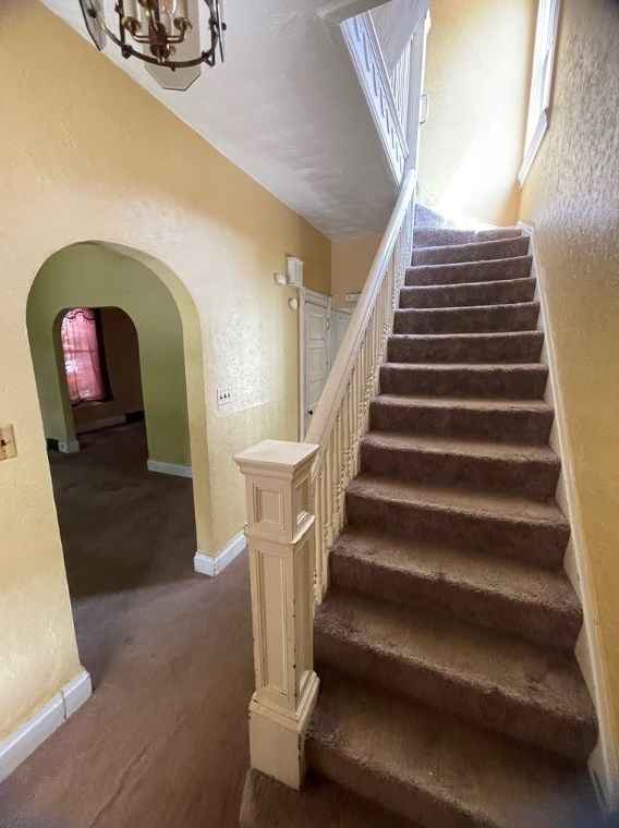 604 Middle Ave, Wall, PA 15148