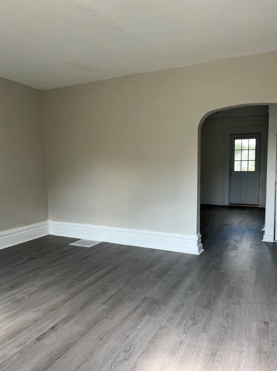 831 Morton St, New Castle, PA 16101