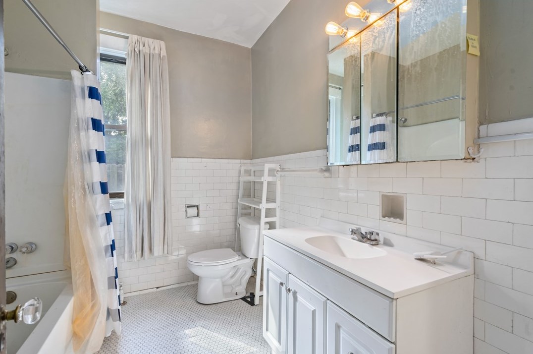 6473 Monitor St, Pittsburgh PA 15217-2719 exterior