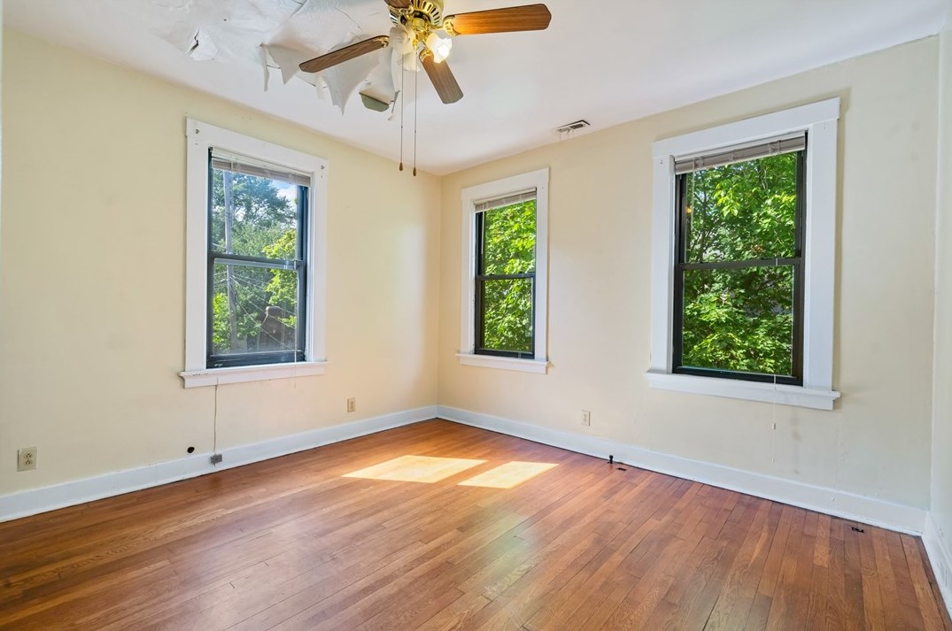 6473 Monitor St, Pittsburgh PA 15217-2719 exterior