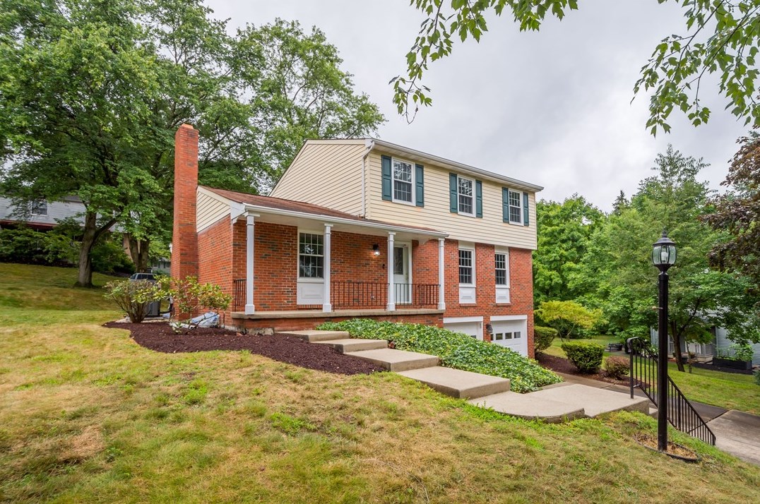 2348 Norton Rd, Pittsburgh, PA 15241