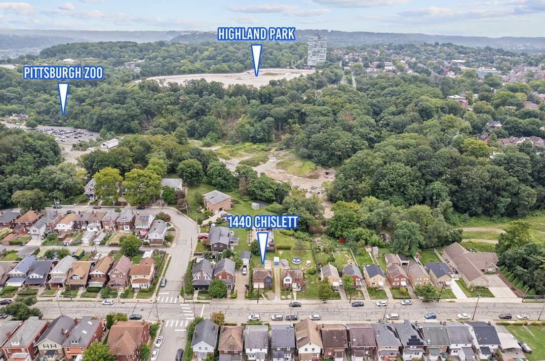1440 Chislett St, Pittsburgh PA  15206-1309 exterior